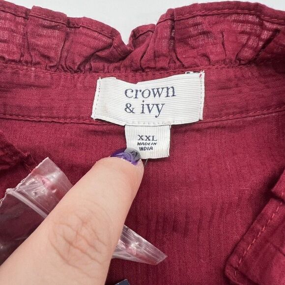 Crown & Ivy Cranberry Embroidered Top NWT 2XL - Picture 4 of 5
